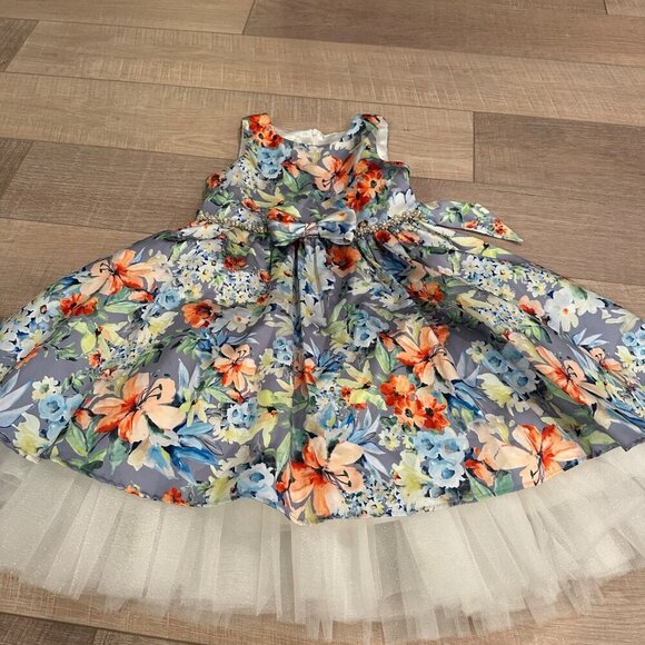 COUTURE PRINCESS GIRLS SIZE 8 FLORAL DRESS - Picture 2 of 10
